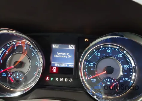 2016 Chrysler Town & Country Touring from USA, damaged, VIN 2C4RC1BG1GR247431